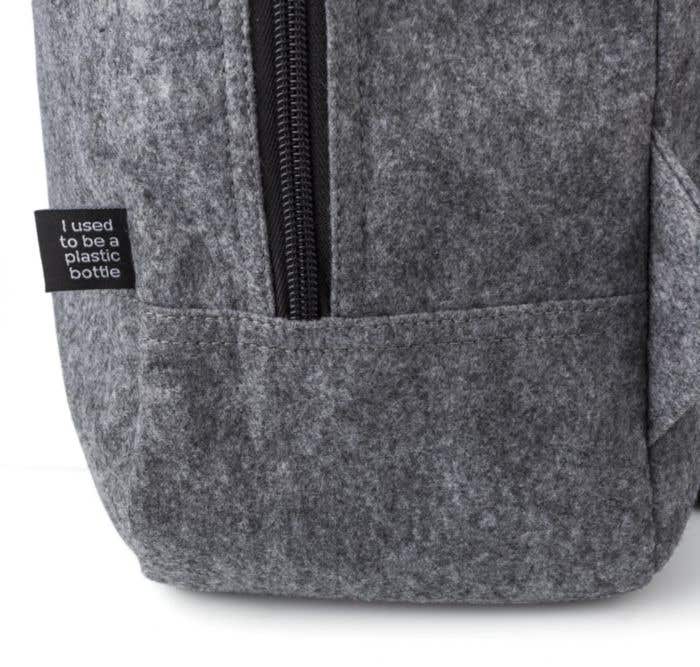Rugzak Eleanor | 15 L | Gerecycled | Ritssluiting | Voorvak