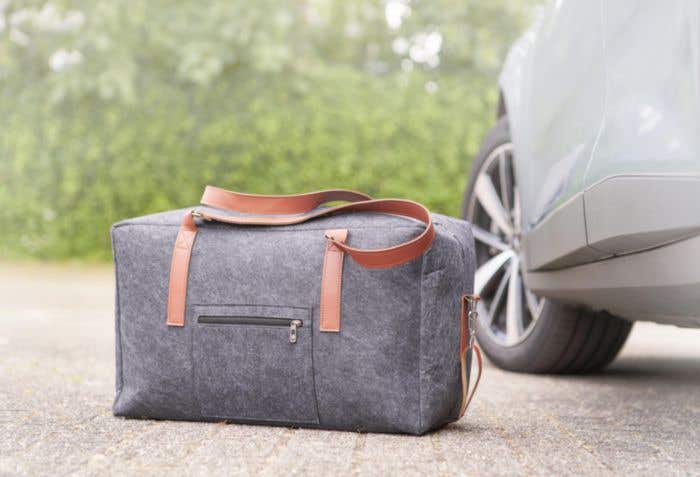 Weekendtas Natalie | 28 L | Gerecycled vilt | Voorvak