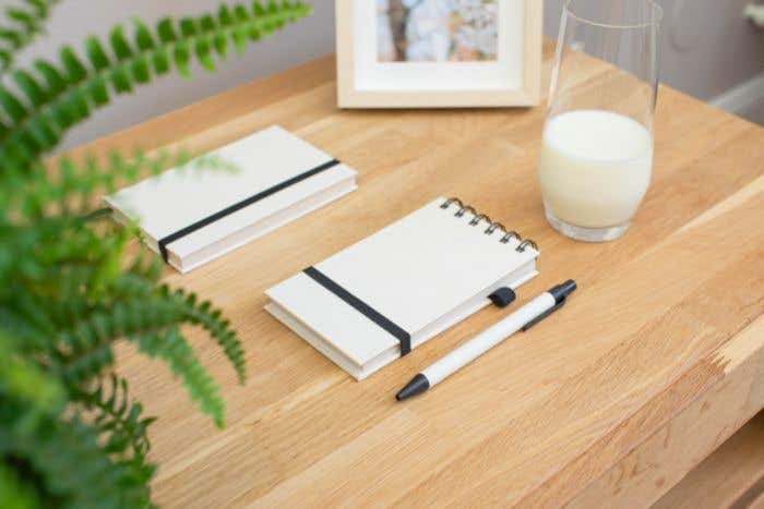 Notitieboek Tindra | A6 | 70 pagina's | Blanco | Met pen