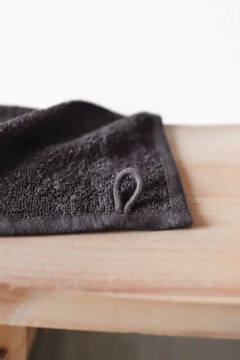 Sol's Badlaken Island [70x140]