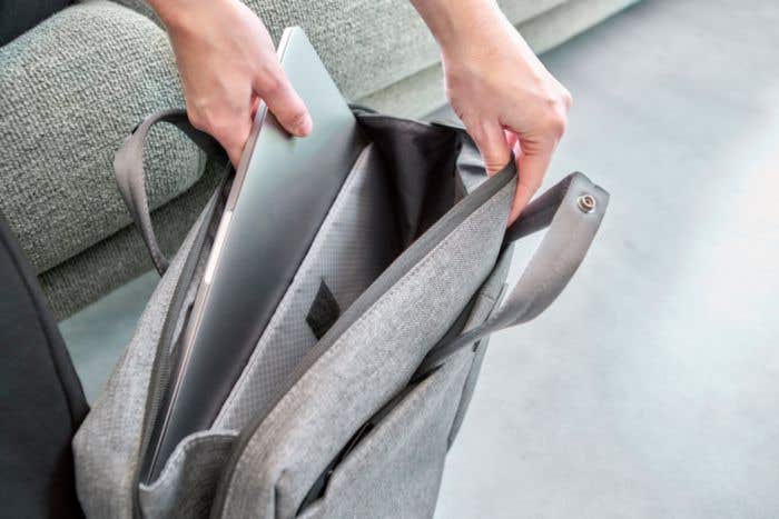 BrandCharger Laptoptas Metro