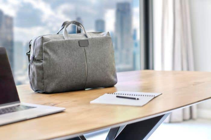 BrandCharger Laptoptas Metro