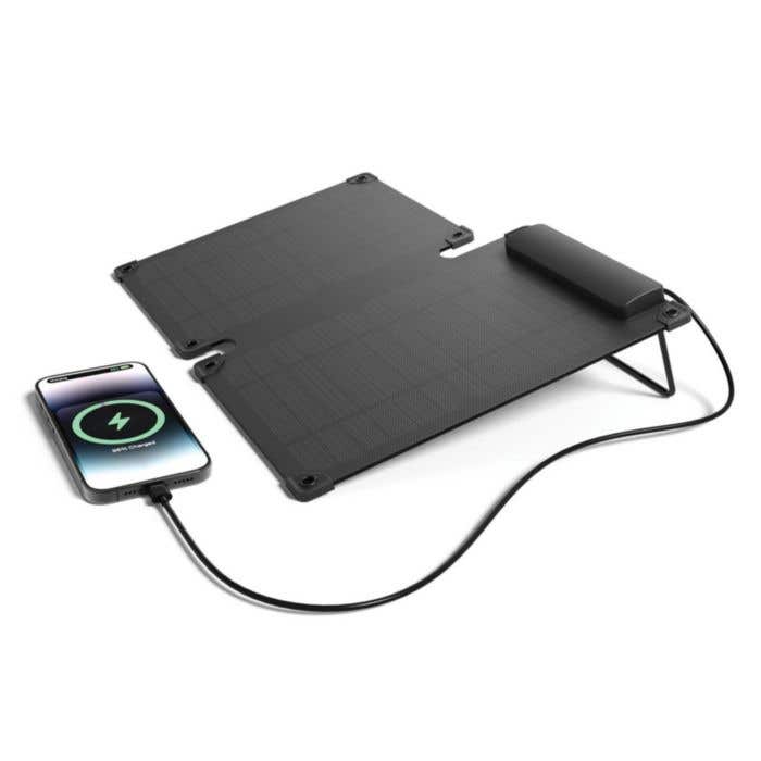 Solarpulse gerecycled plastic draagbaar solar panel 10W