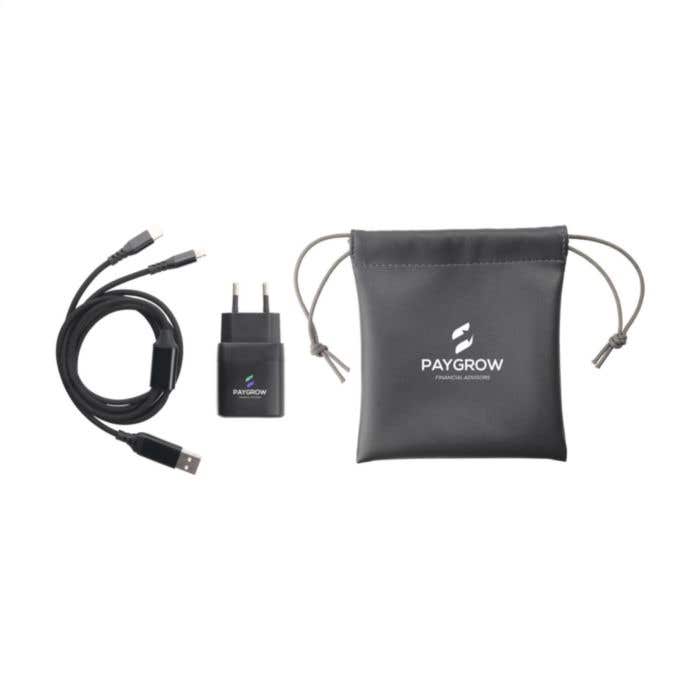 Oplaadset | Gerecycled | 2 Type-C poorten | Met pouch