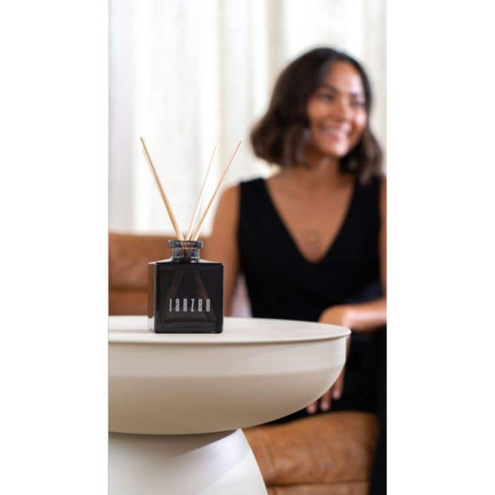 JANZEN Geurstokjes Skin 90 | 200 ml | Glazen flacon