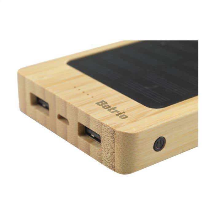 Powerbank | Bamboe | 8000 mAh | Draadloos & zonnepaneel