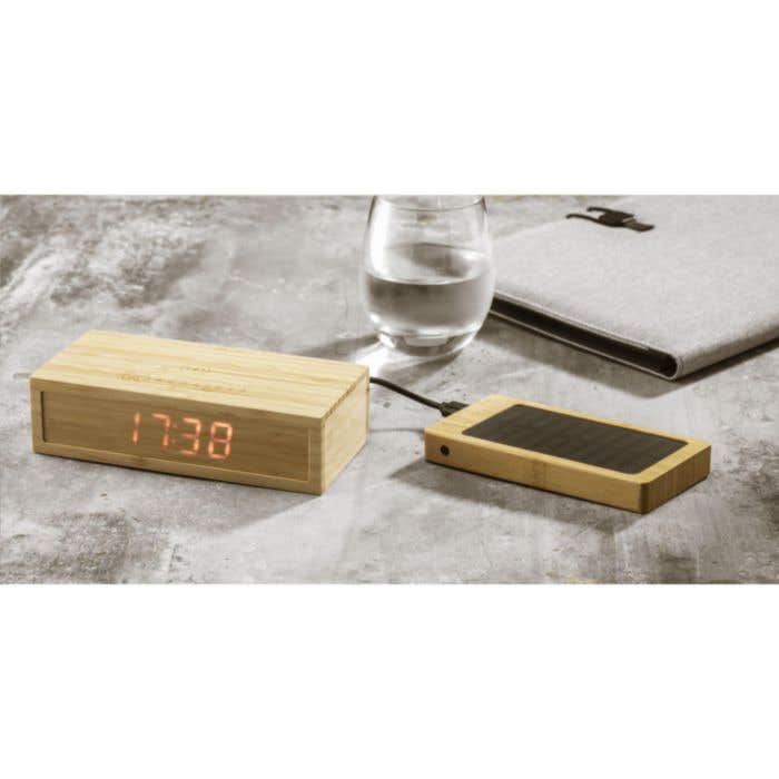 Powerbank | Bamboe | 8000 mAh | Draadloos & zonnepaneel