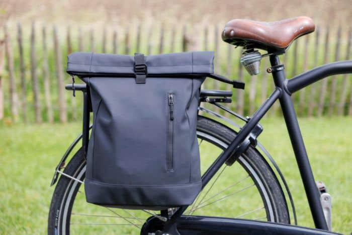 Rugzak Cyclo | 20 L | Laptopvak 15" | Gespsluiting | Met fietsbevestiging