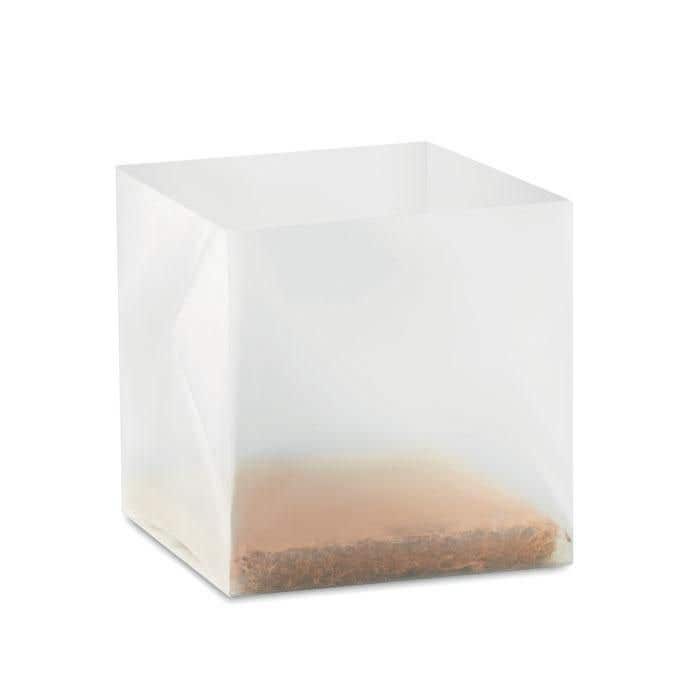 Compost met basilicumzaadjes