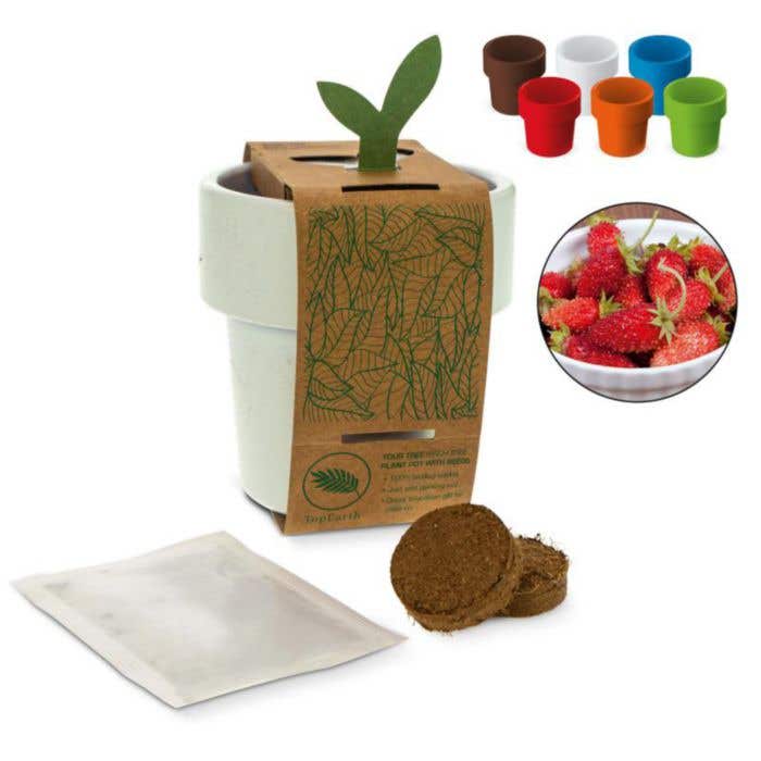 Drinkbeker met aardbeien zaadjes